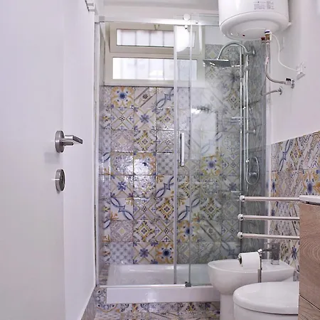 Boutique Apartment *